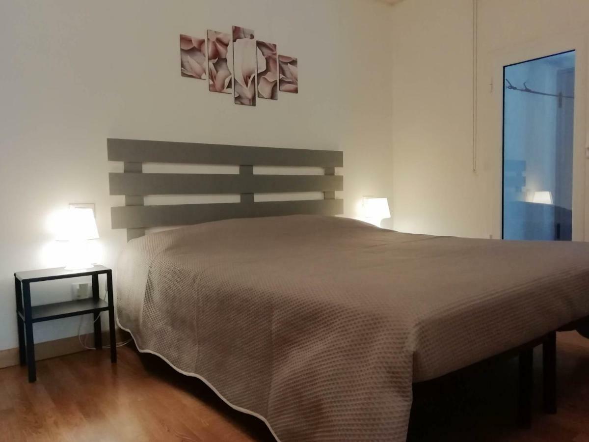 Appartamento Indipendente A Due Passi Dal Centro Savona Ngoại thất bức ảnh